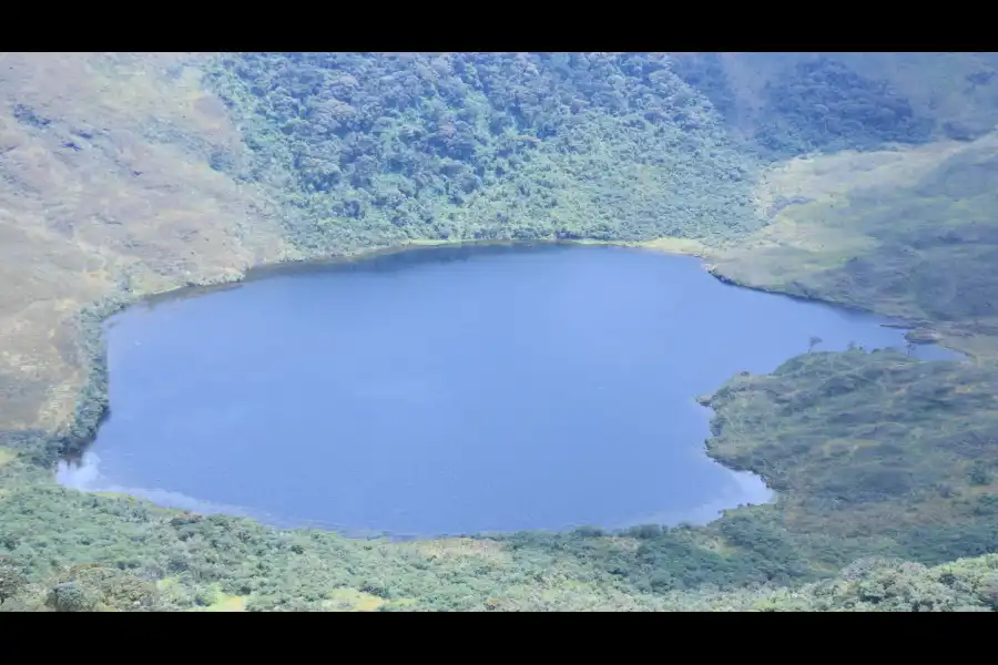 Imagen Laguna Negra De Pulun - Imagen 5