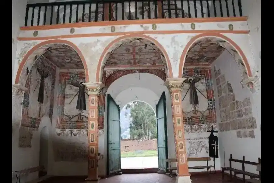 Imagen Templo San Francisco De Asis De Huayqui - Imagen 4