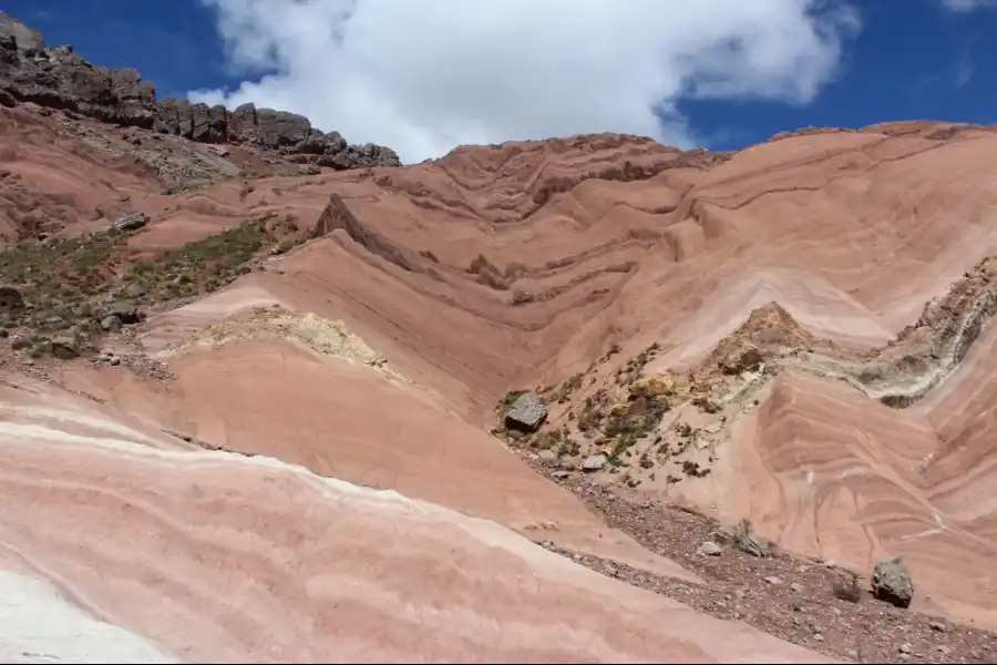 Imagen Montaña De Colores De Pucapampa - Imagen 5