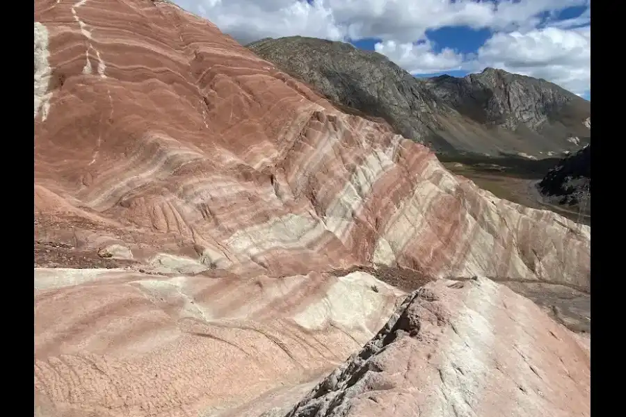 Imagen Montaña De Colores De Pucapampa - Imagen 6