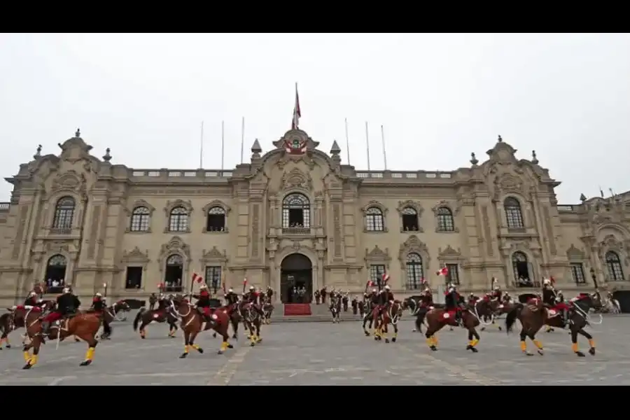 Imagen Palacio De Gobierno Del Perú - Imagen 8