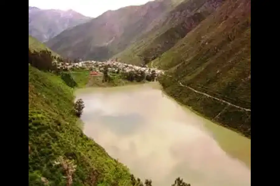 Imagen Laguna De Cochapampa - Laraos - Imagen 1