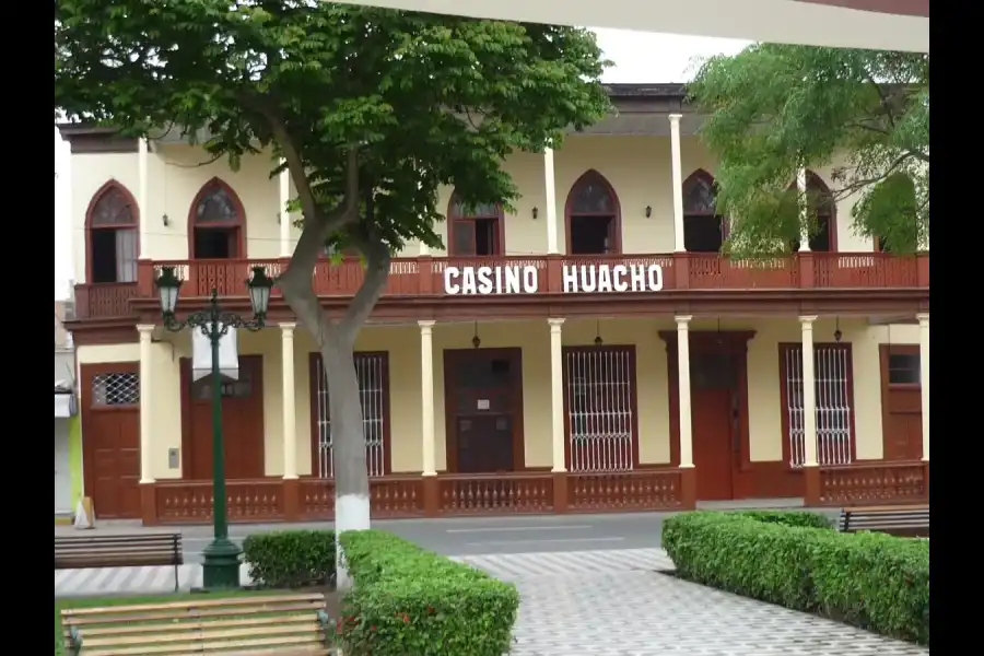 Imagen Club Casino Huacho - Imagen 3