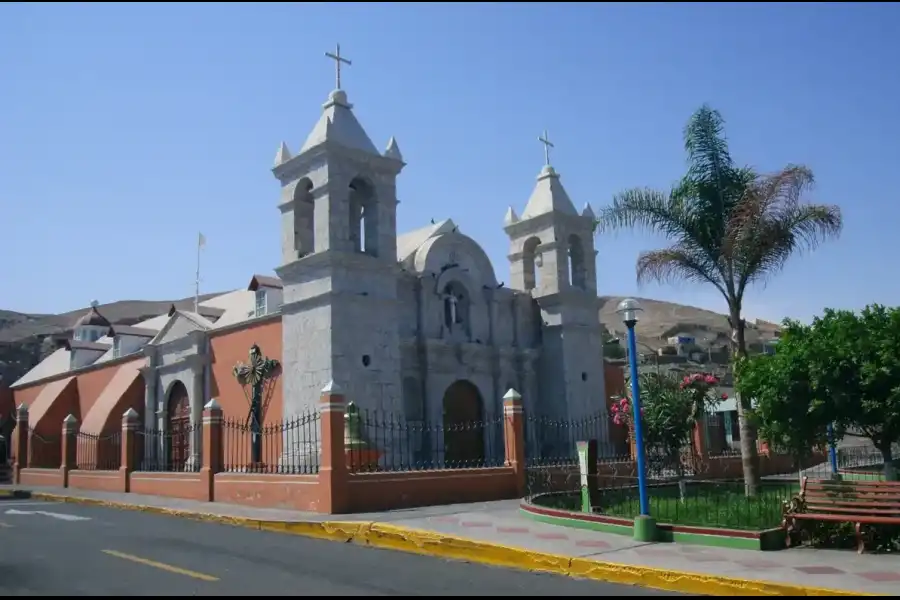 Imagen Iglesia Inmaculada Concepcion De Pampa Blanca - Imagen 1