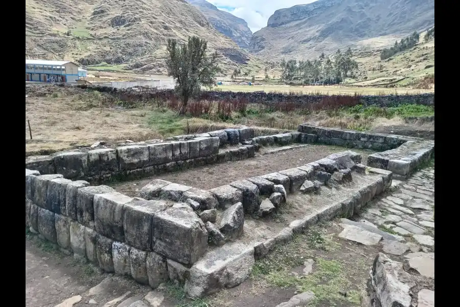 Imagen Sitio Arqueológico Prehispánico Huarautambo - Imagen 4