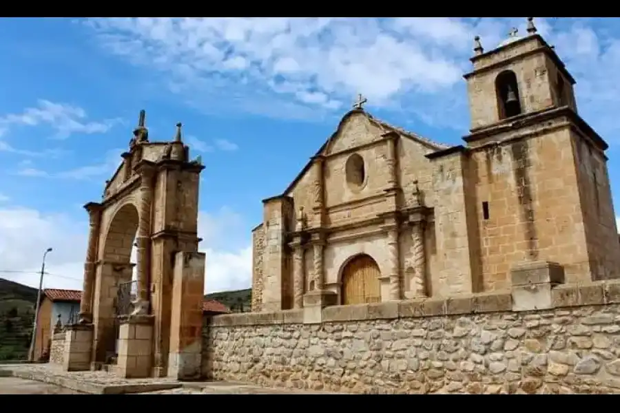 Imagen Templo Colonial De Ayrihuanca - Imagen 1