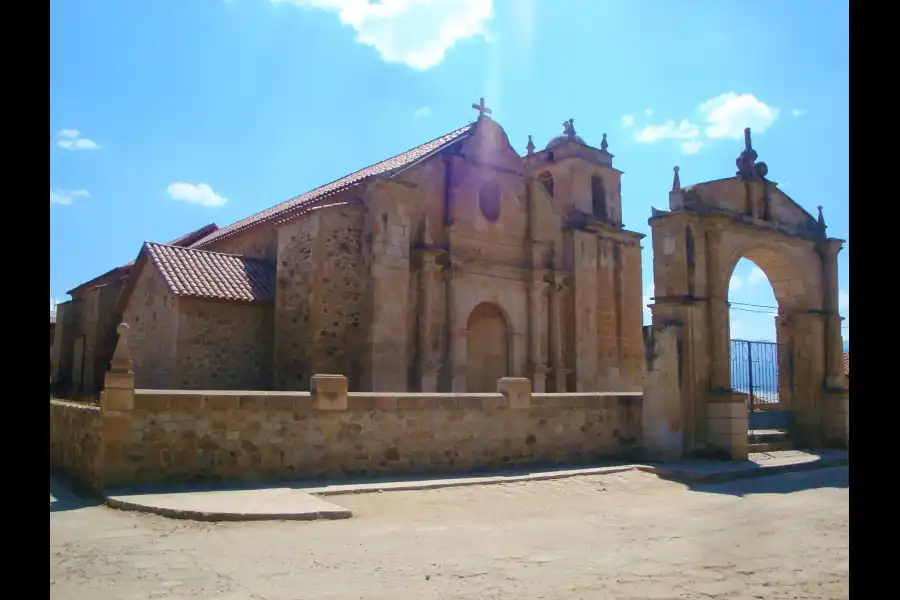 Imagen Templo Colonial De Ayrihuanca - Imagen 5