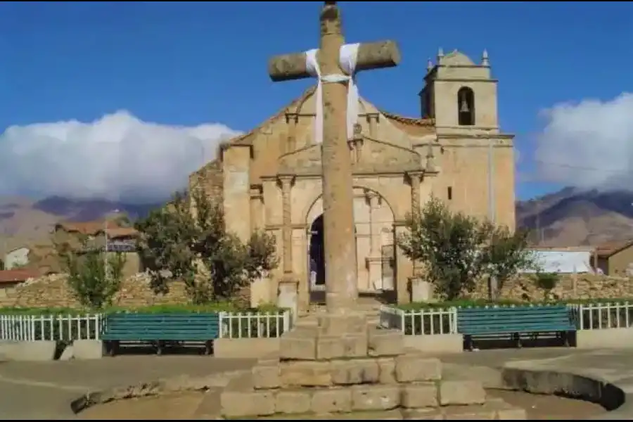 Imagen Templo Colonial De Ayrihuanca - Imagen 6