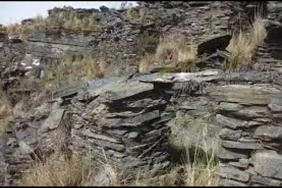 Imagen Sitio Arqueológico De Trinchera - Imagen 1