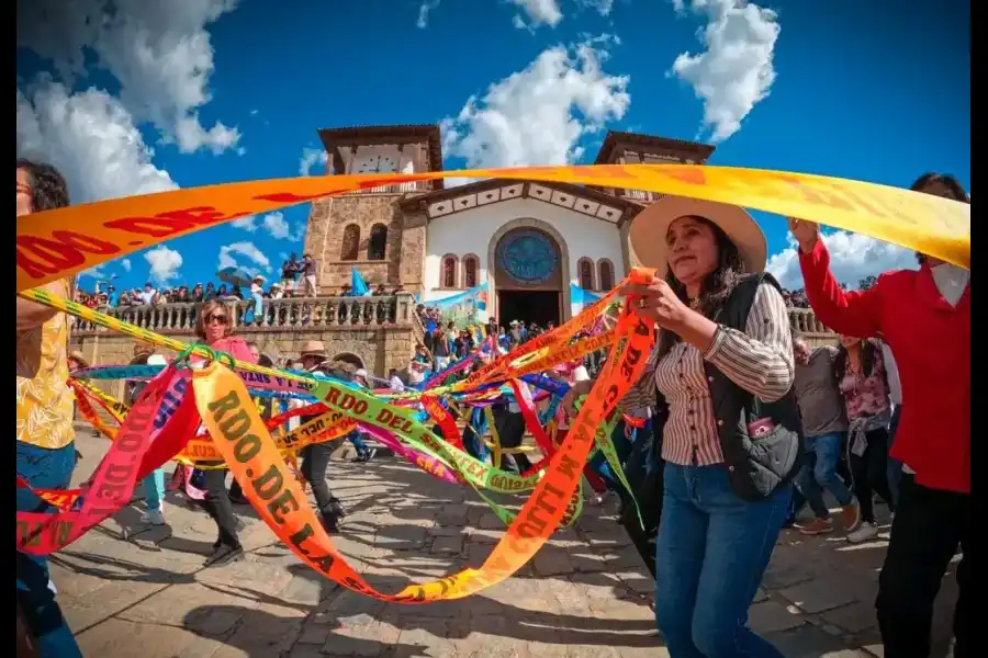 Imagen Plaza De Armas Hugo De Censi - Imagen 7