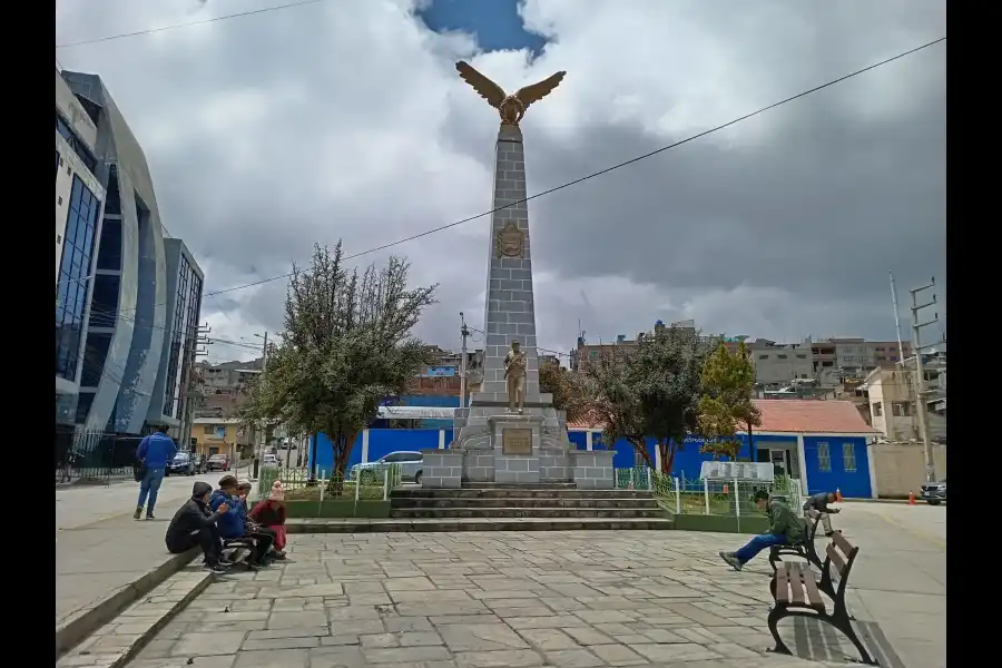 Imagen Monumento A La Columna De Pasco (Soldado Desconocido) - Imagen 3