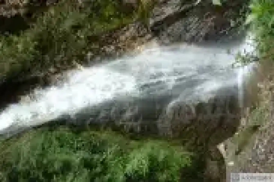 Imagen Cascada De Pajtsa Ruri - Imagen 4