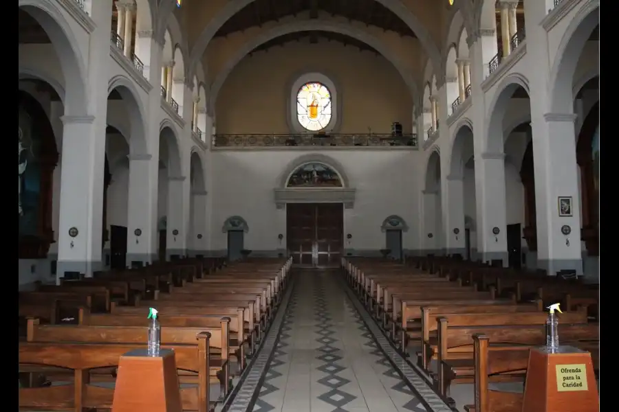 Imagen Catedral De La Diócesis De Chimbote - Imagen 1