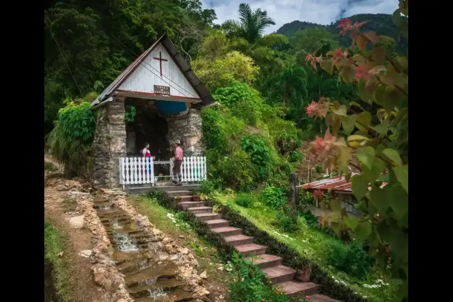 Imagen Gruta De La Virgen De Lourdes - Pozuzo - Imagen 6