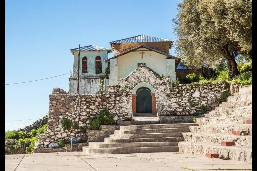 Imagen Capilla De Huaylluni - Imagen 3