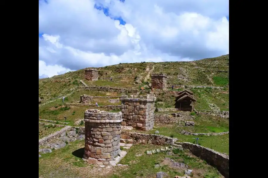 Imagen Sitio Arqueológico De Molloco - Imagen 5