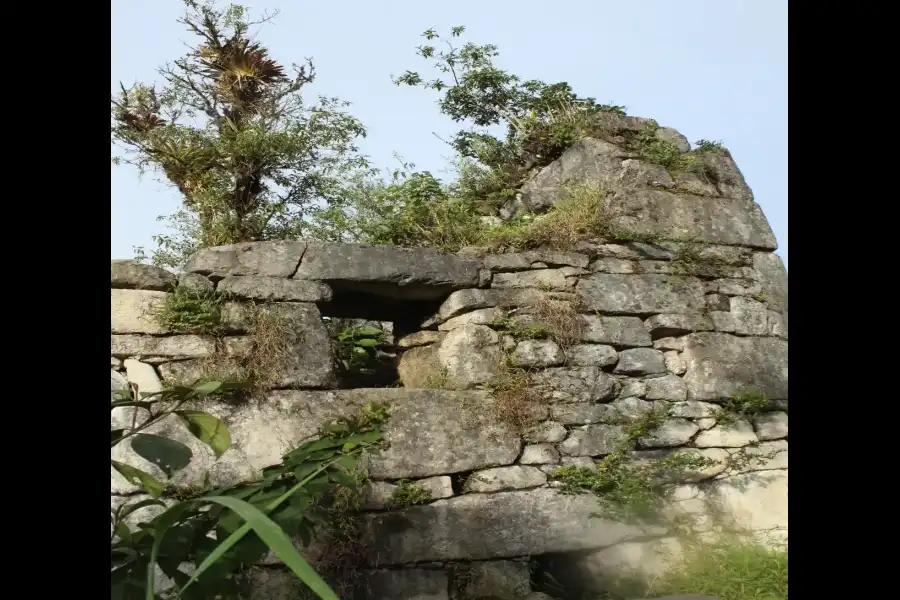 Imagen Zona Arqueológica De Cuchuli - Imagen 1