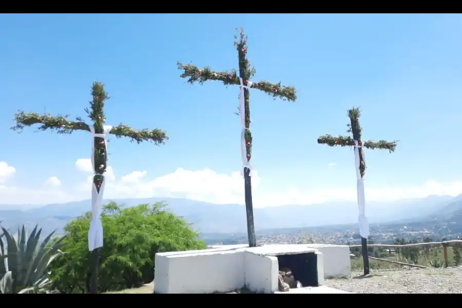 Imagen Mirador 3 Cruces De Vueltaccpata - Imagen 3