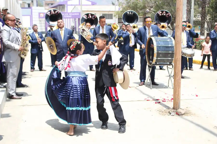 Imagen Fiesta Patronal  En Homenaje Al Señor De Los Milagros-Ranrahirca-Yungay. - Imagen 5