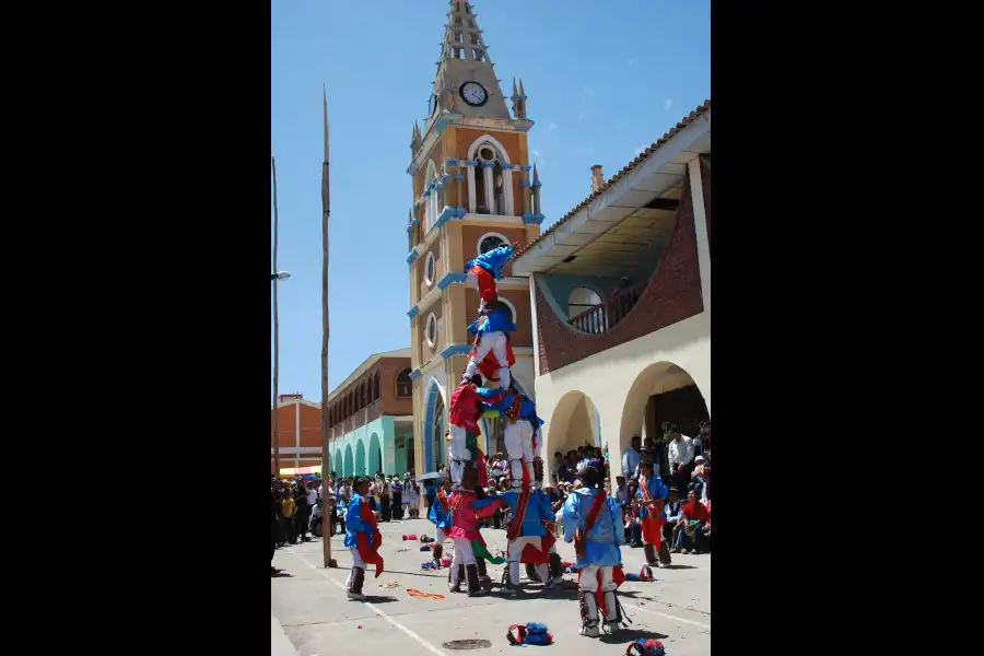 Imagen Fiesta Patronal  En Homenaje Al Señor De Los Milagros-Ranrahirca-Yungay. - Imagen 6