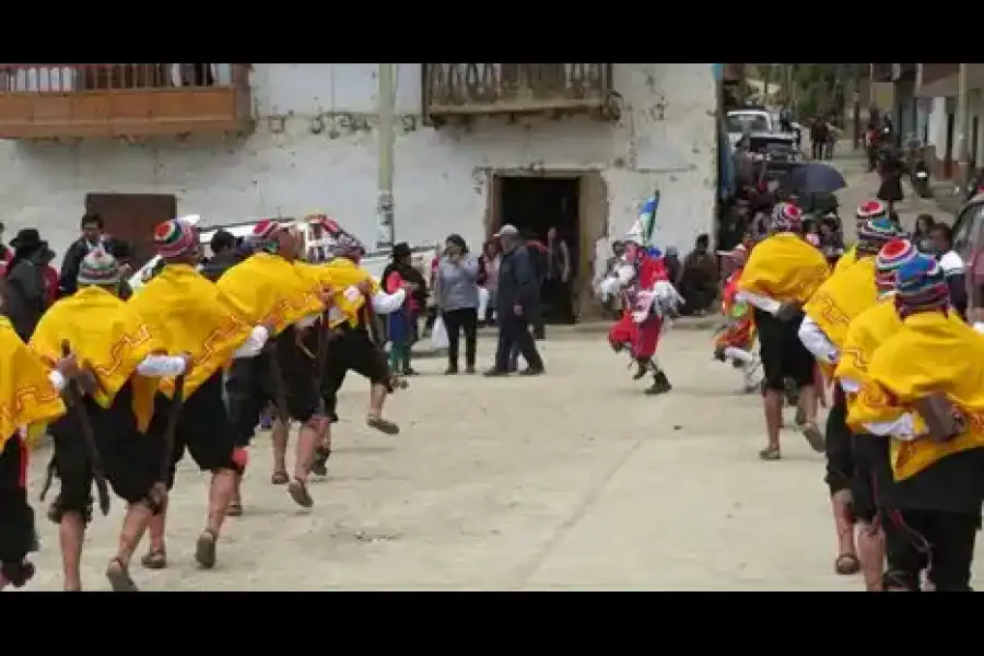 Imagen Danza De Los Huaris - Imagen 3