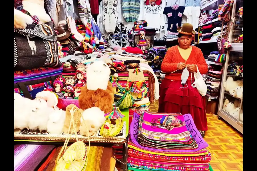 Imagen Mercado Artesanal Del Puerto Muelle De Puno - Imagen 5