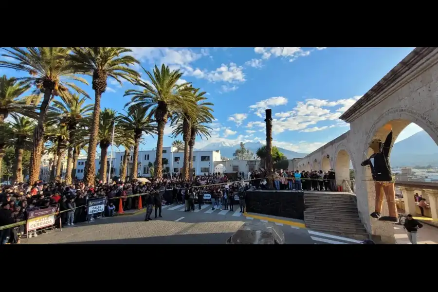 Imagen Tradicional Quema De Judas En Yanahuara - Imagen 2