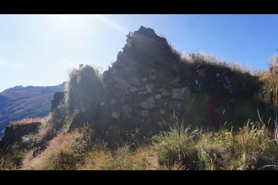 Imagen Sitio Arqueológico De Huachaper - Imagen 3