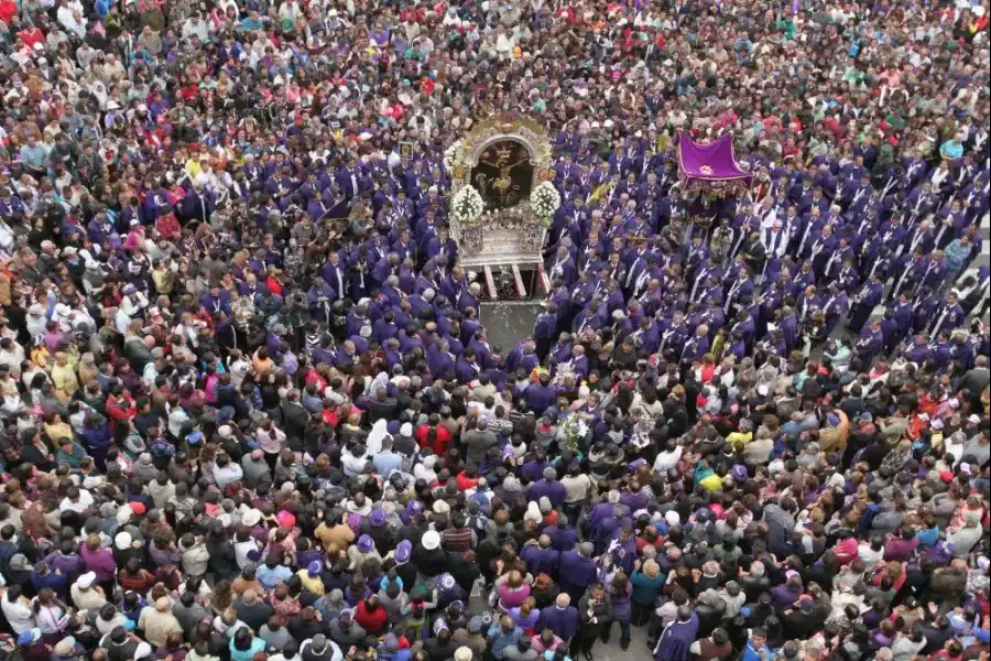 Imagen Procesión Del Señor De Los Milagros - Imagen 5