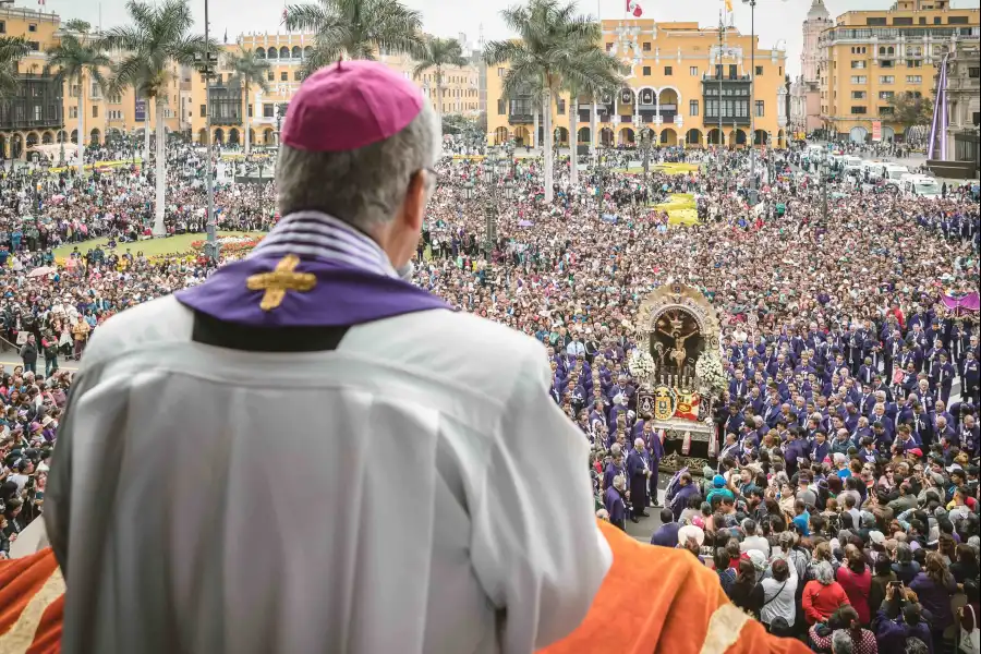 Imagen Procesión Del Señor De Los Milagros - Imagen 7