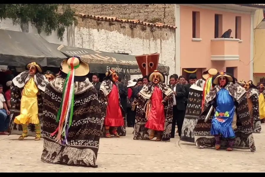 Imagen Danza De La Huaconada De Mito - Imagen 7