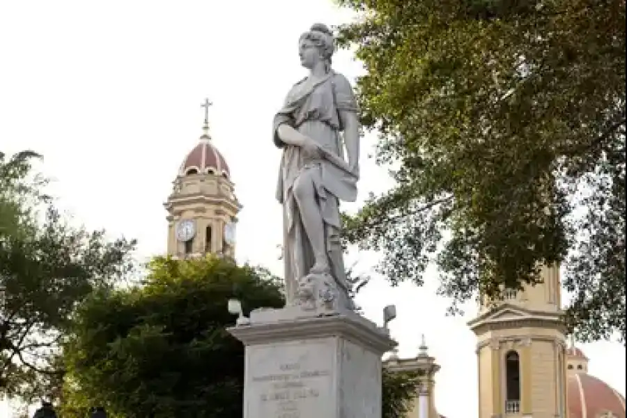 Imagen Plaza De Armas De Piura - Imagen 3