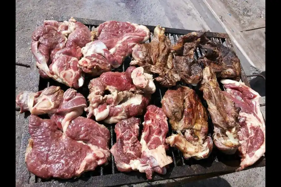 Imagen Parrillada De Cordero Candaraveño - Imagen 3