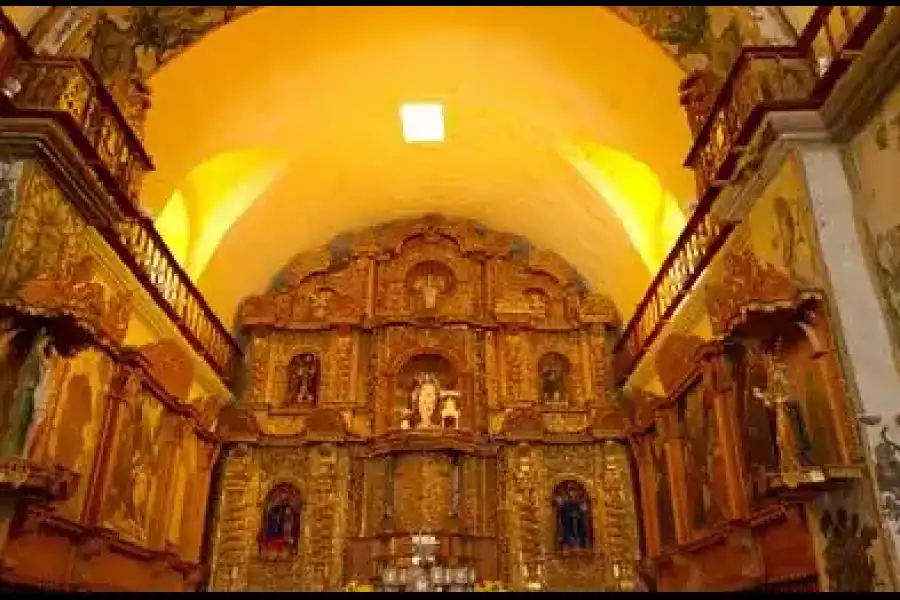 Imagen Iglesia Santa Ana De Maca - Imagen 1