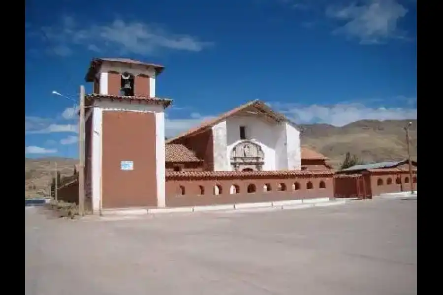 Imagen Templo Colonial De Langui - Imagen 1