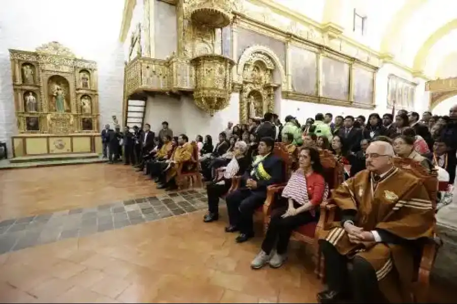 Imagen Festividad Religiosa De La Virgen De Cocharcas O Mamacha Cocharcas - Imagen 4