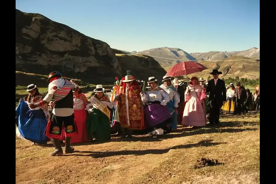 Imagen Festividad De La Cruz De Mayo  De Canchayllo - Imagen 12