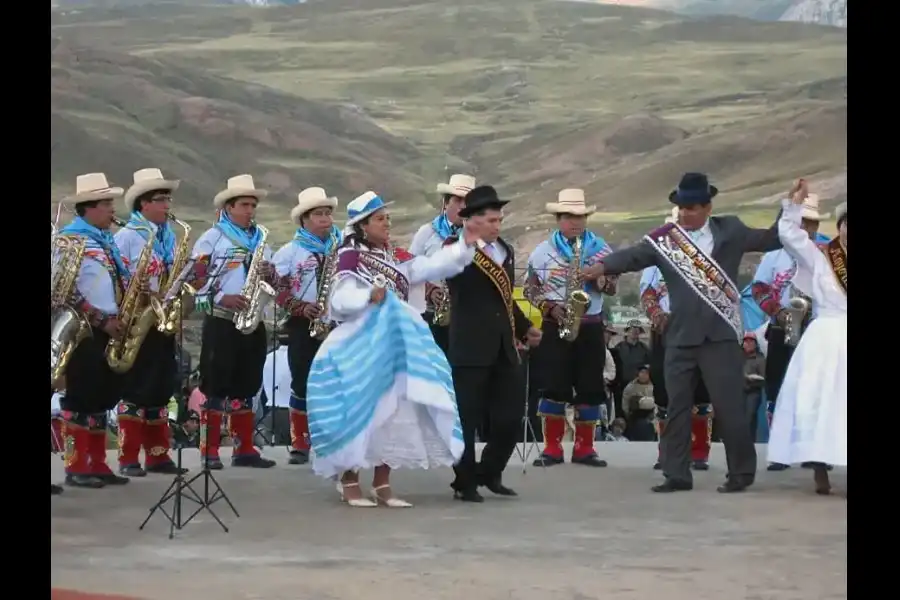 Imagen Festividad De La Cruz De Mayo  De Canchayllo - Imagen 13