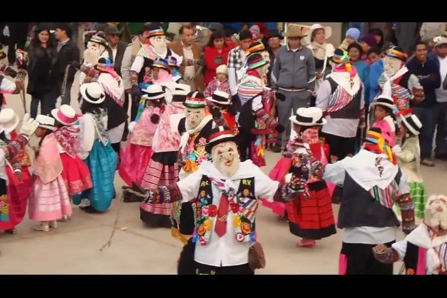 Imagen Festividad De La Cruz De Mayo  De Canchayllo - Imagen 16