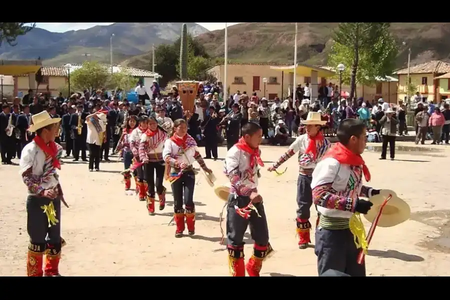 Imagen Festividad De La Cruz De Mayo  De Canchayllo - Imagen 5