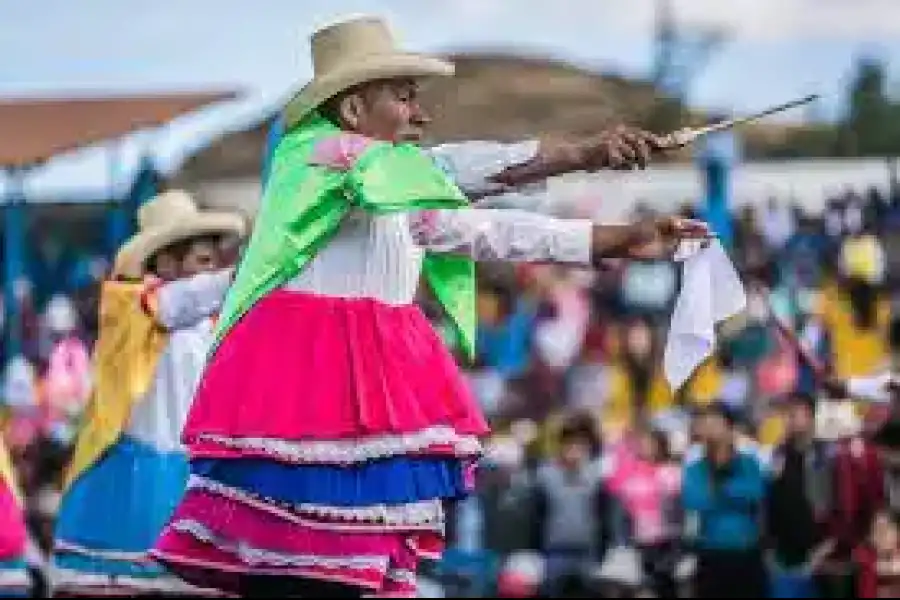 Imagen Danza Los Turcos De Chambuc - Imagen 1