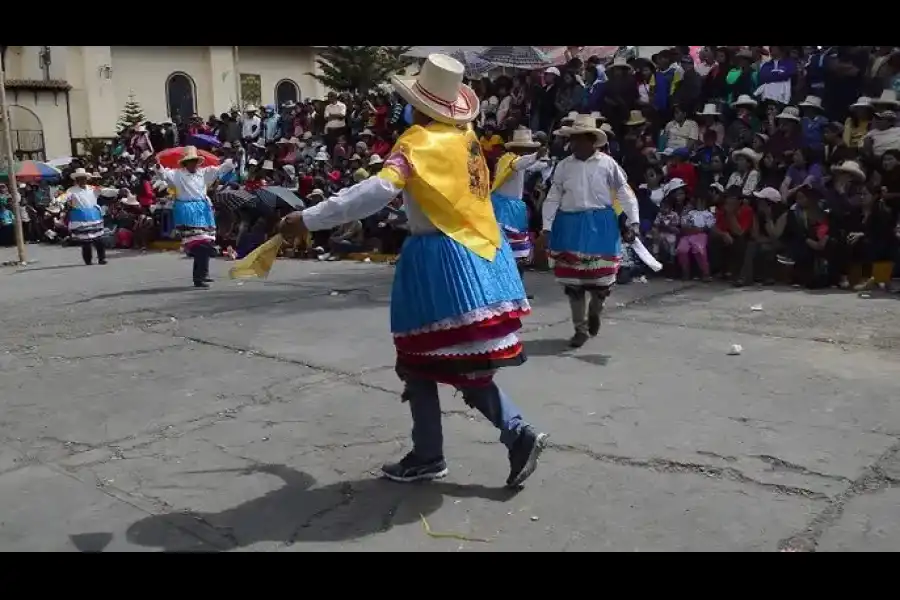 Imagen Danza Los Turcos De Chambuc - Imagen 4