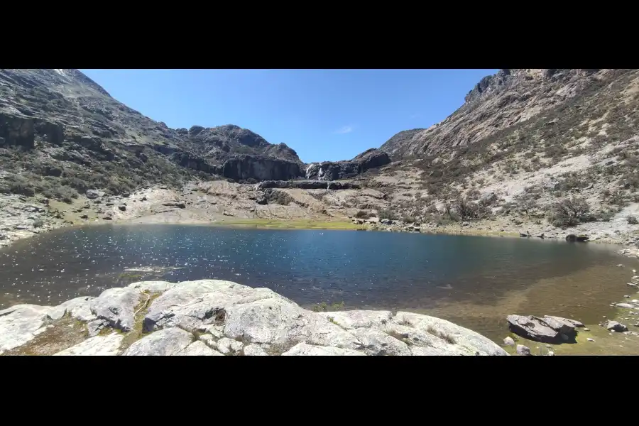 Imagen Laguna Luncho De Huantán - Imagen 3