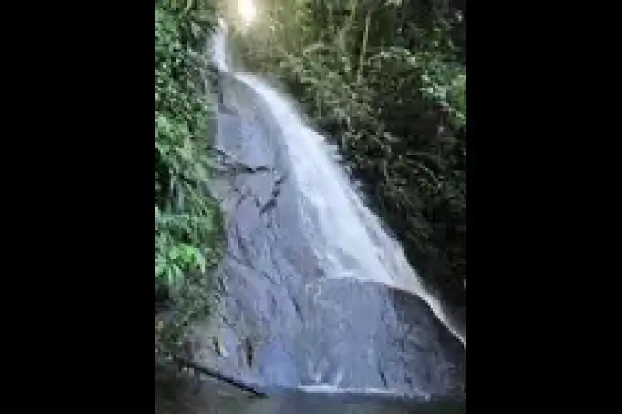 Imagen Cascada El Salto De La Bruja - Imagen 1