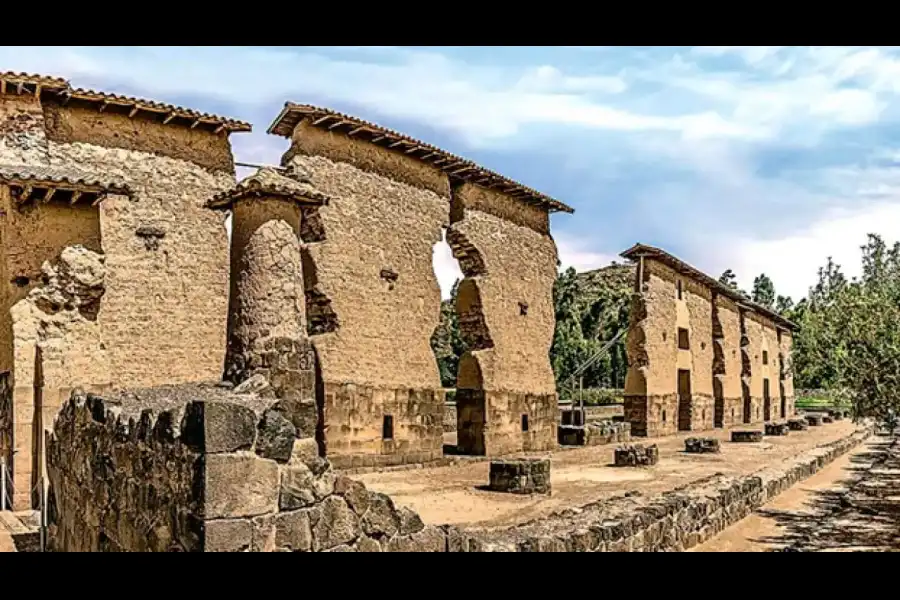 Imagen Parque Arqueológico De Raqchi - Imagen 6