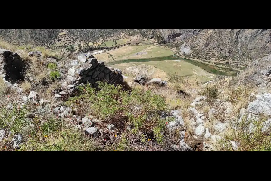 Imagen Sitio Arqueológico De Cochahuasi - Imagen 10