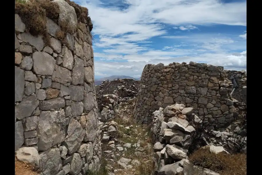 Imagen Sitio Arqueológico De Tunan Marca - Imagen 6