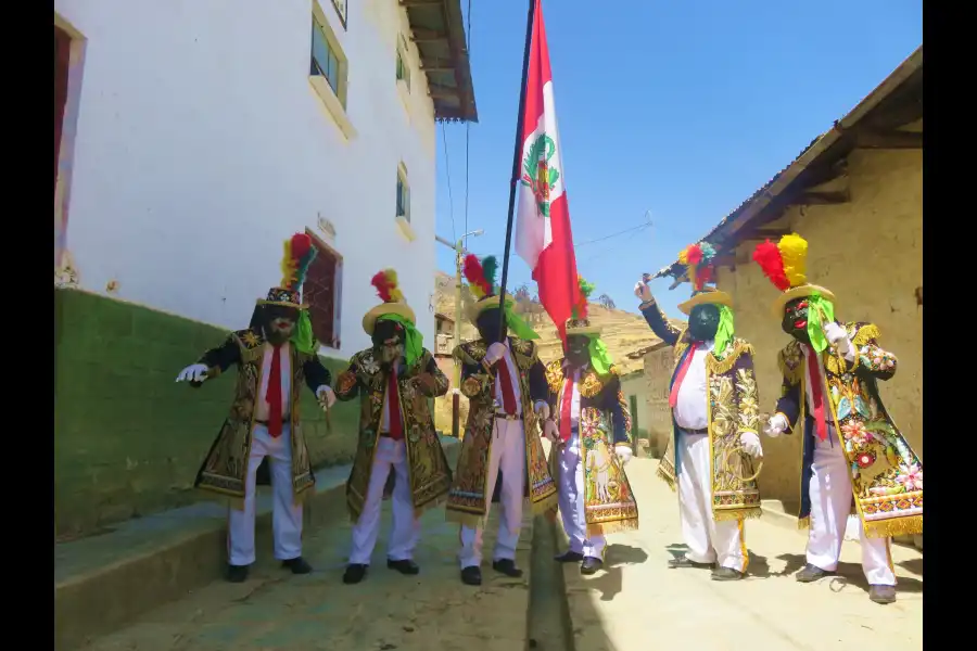 Imagen Danza Los Negritos De Lahuaytambo - Imagen 3