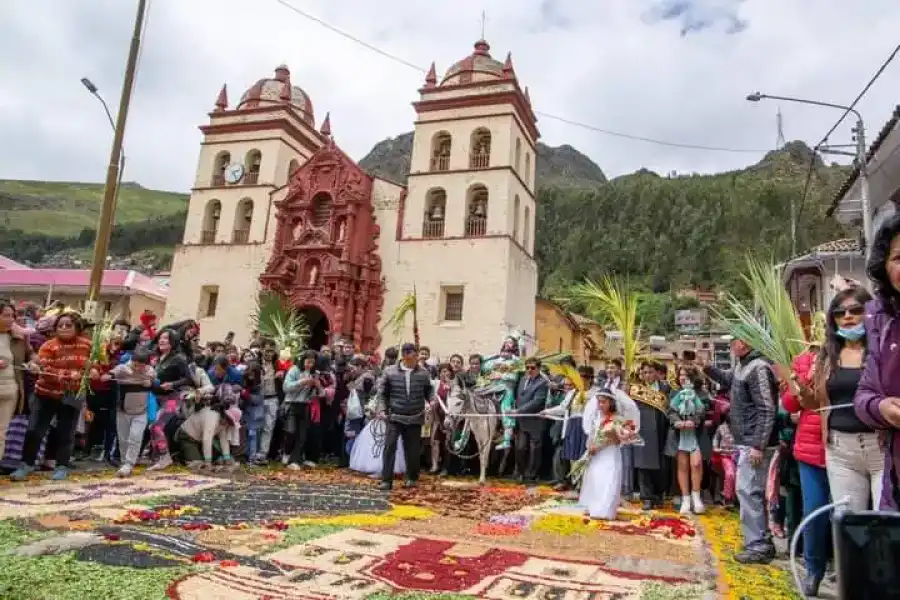 Imagen Semana Santa Huancavelica - Imagen 3