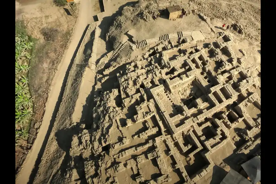 Imagen Monumento Arqueológico: Mausoleo Imperial El Castillo De Huarmey - Imagen 7